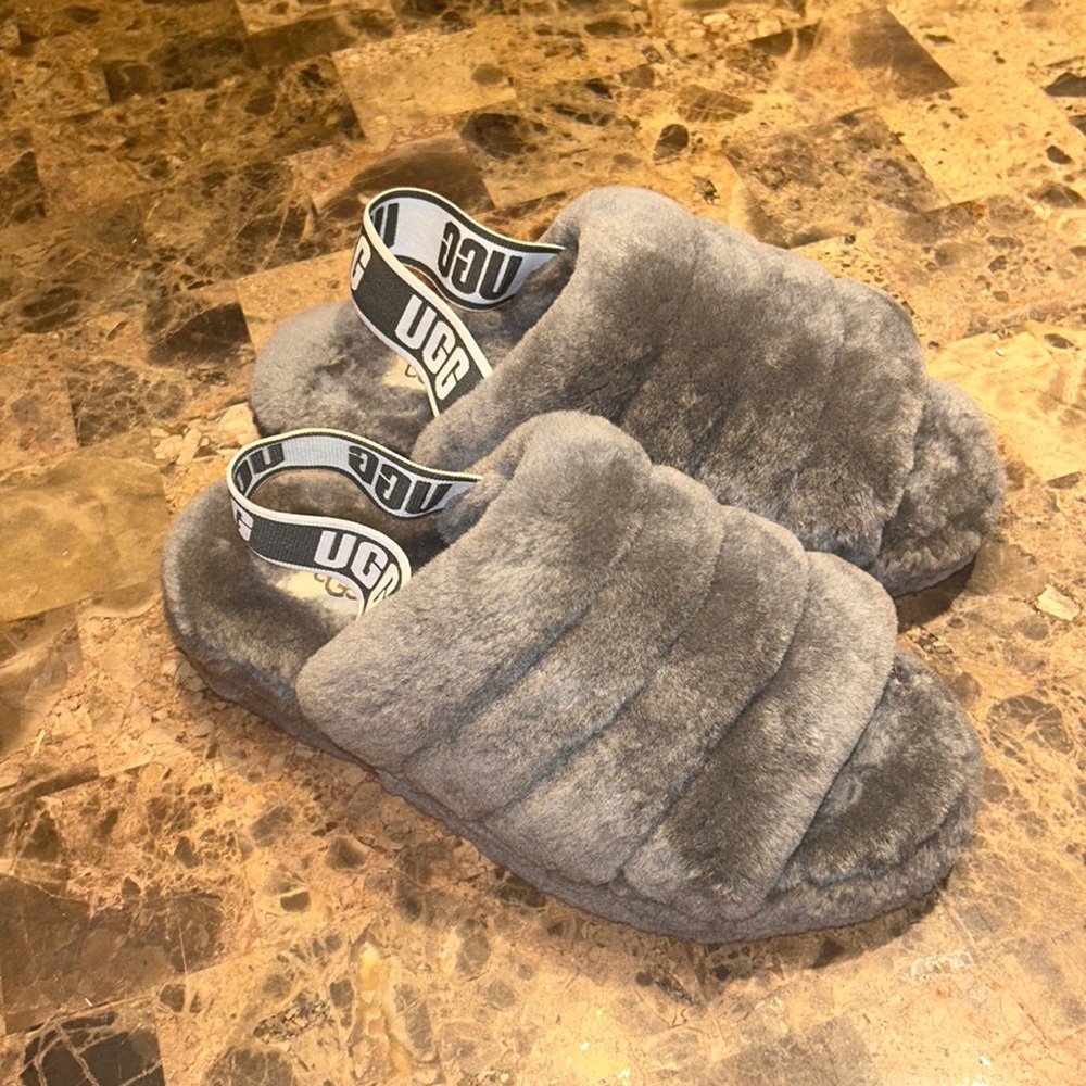 Ugg Fluff Yeah - image 1
